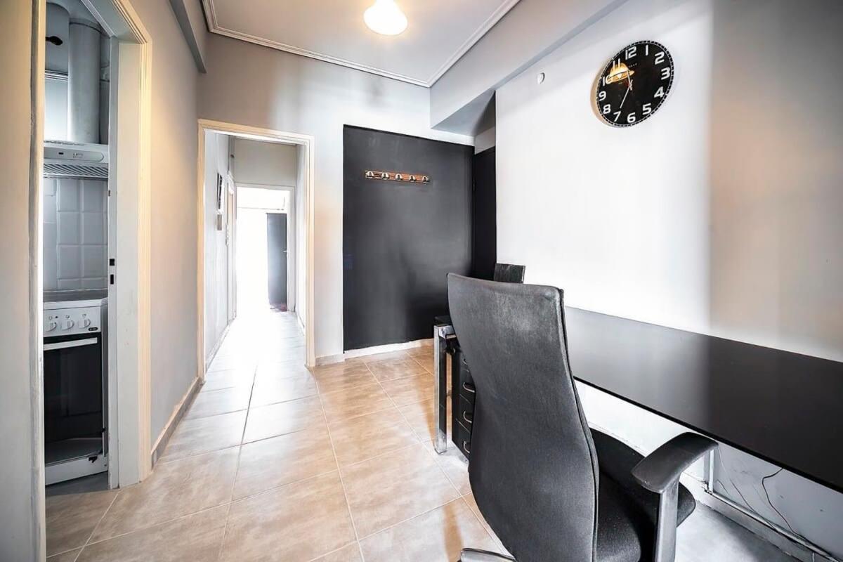 Topfloor Central Apt With Urban Views,3' To Metro Athens Ngoại thất bức ảnh
